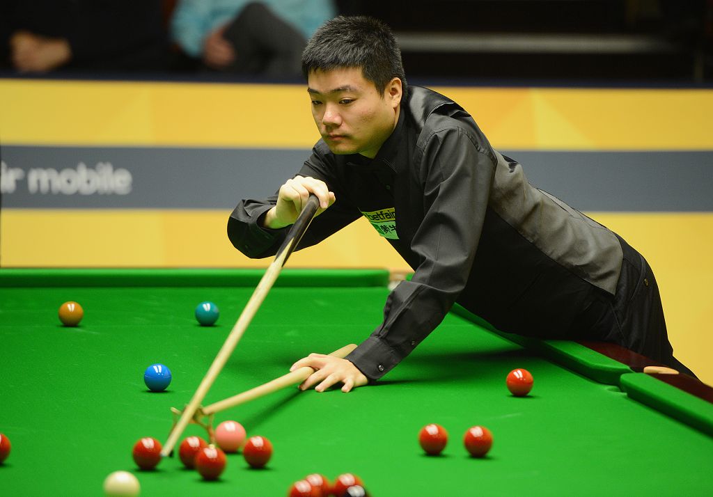 还展现了坚 还展现了坚